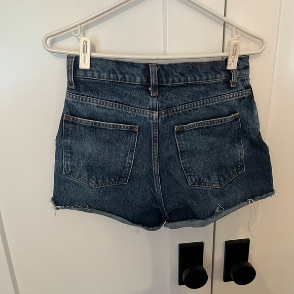 Marine Layer size 27in jean shorts - Picture 3 of 3